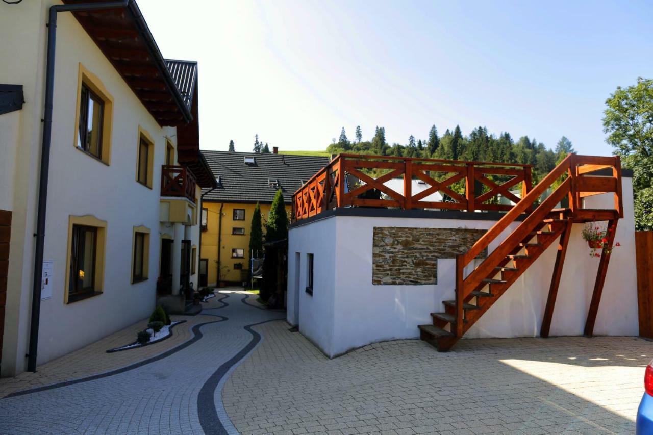 Lapszanska Ostoja Фермерський будинок
